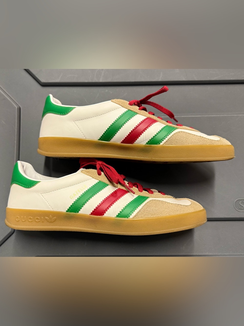 Gucci x adidas Gazelle White Leather Sneakers with Red Laces & Green Stripes - Picture 2 of 11